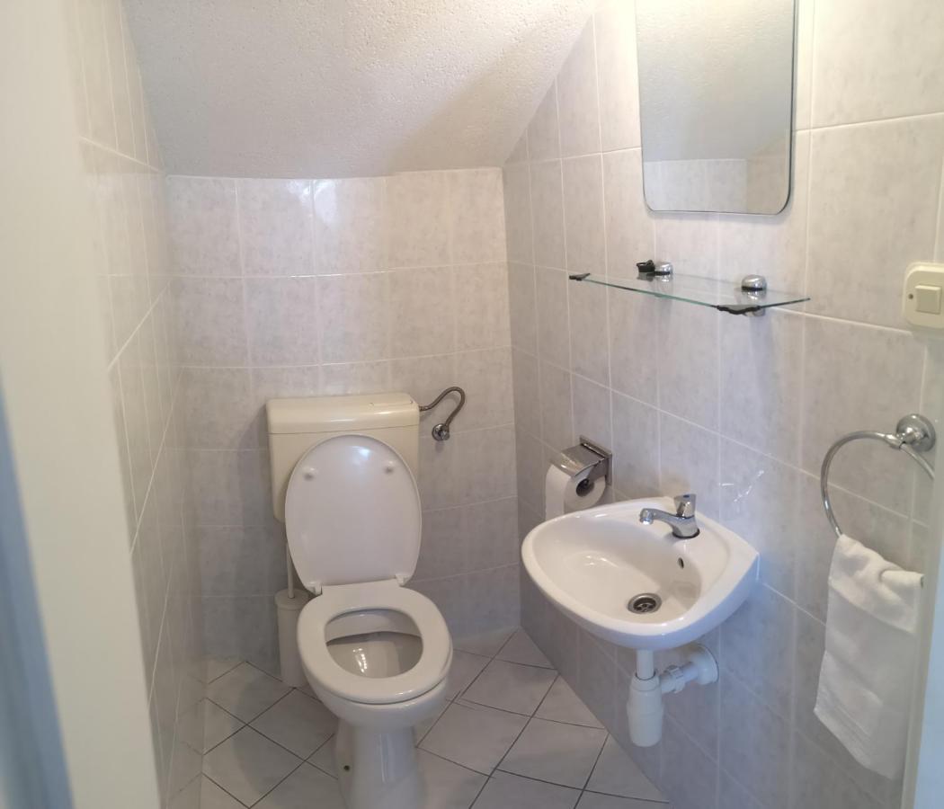 Vila Jadran Omiš Exterior foto