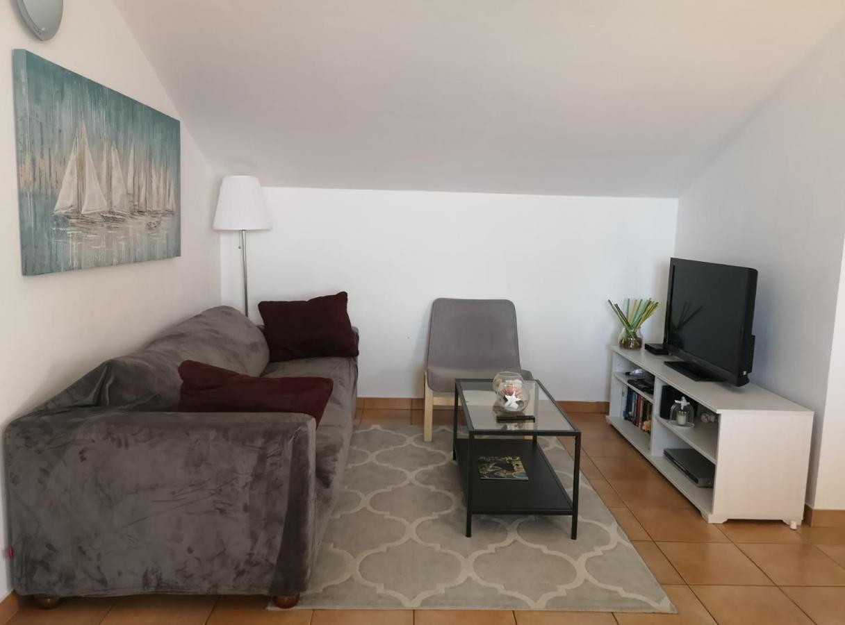 Vila Jadran Omiš Exterior foto