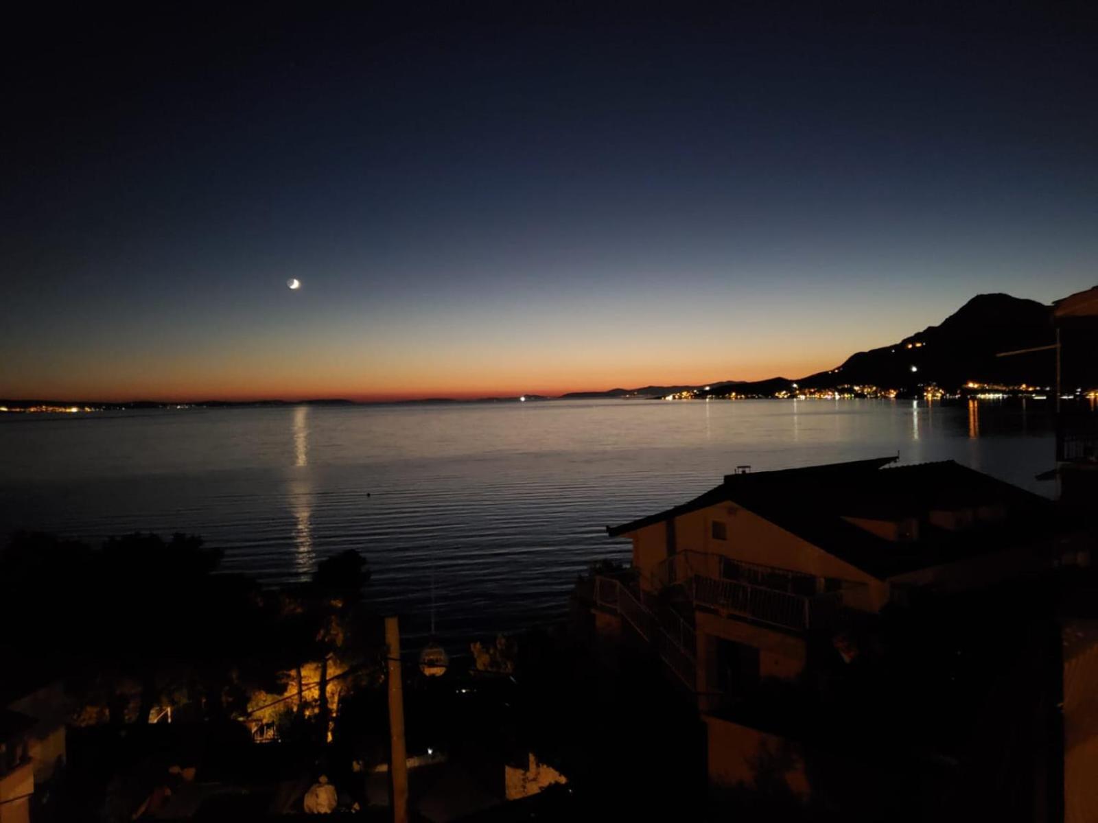 Vila Jadran Omiš Exterior foto